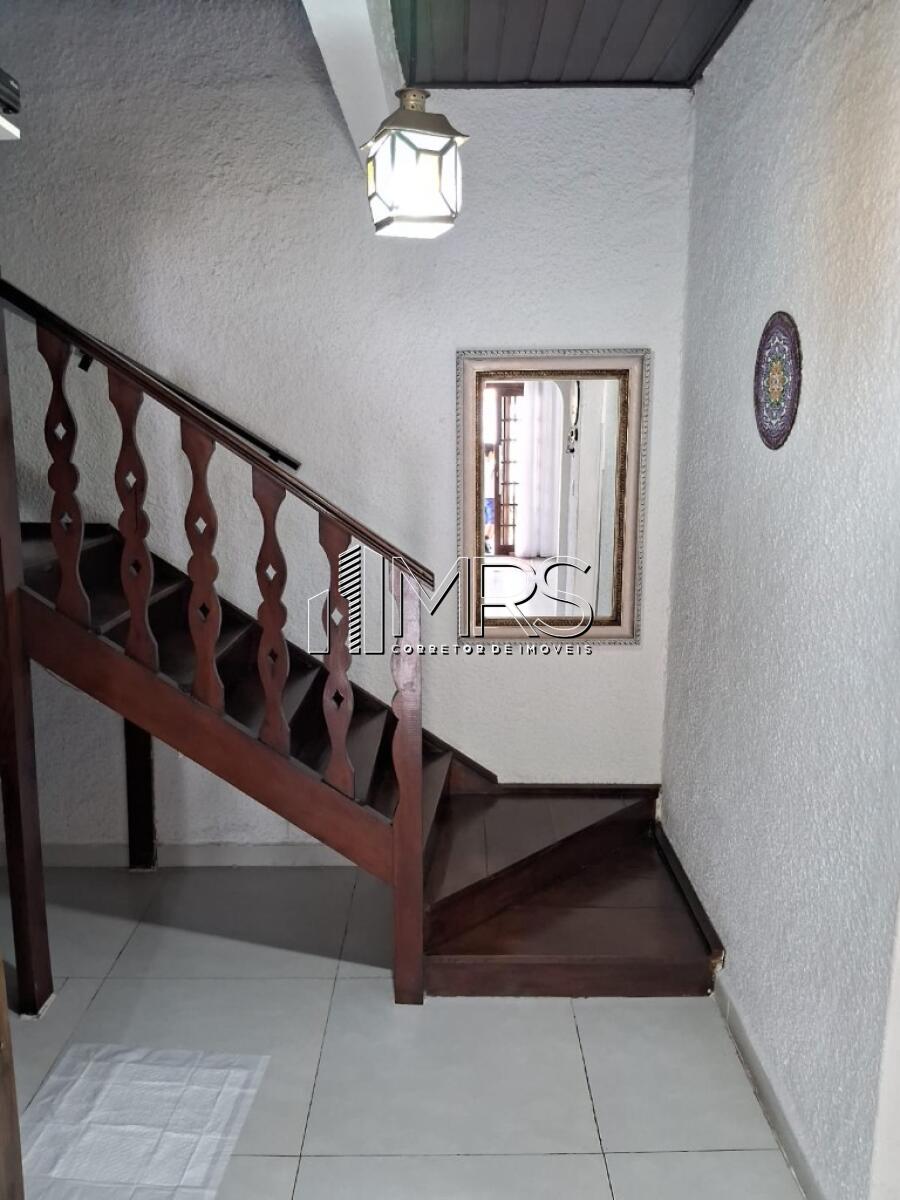 Casa com 4 quartos e 200 m² em Vila Caiçara, Praia Grande