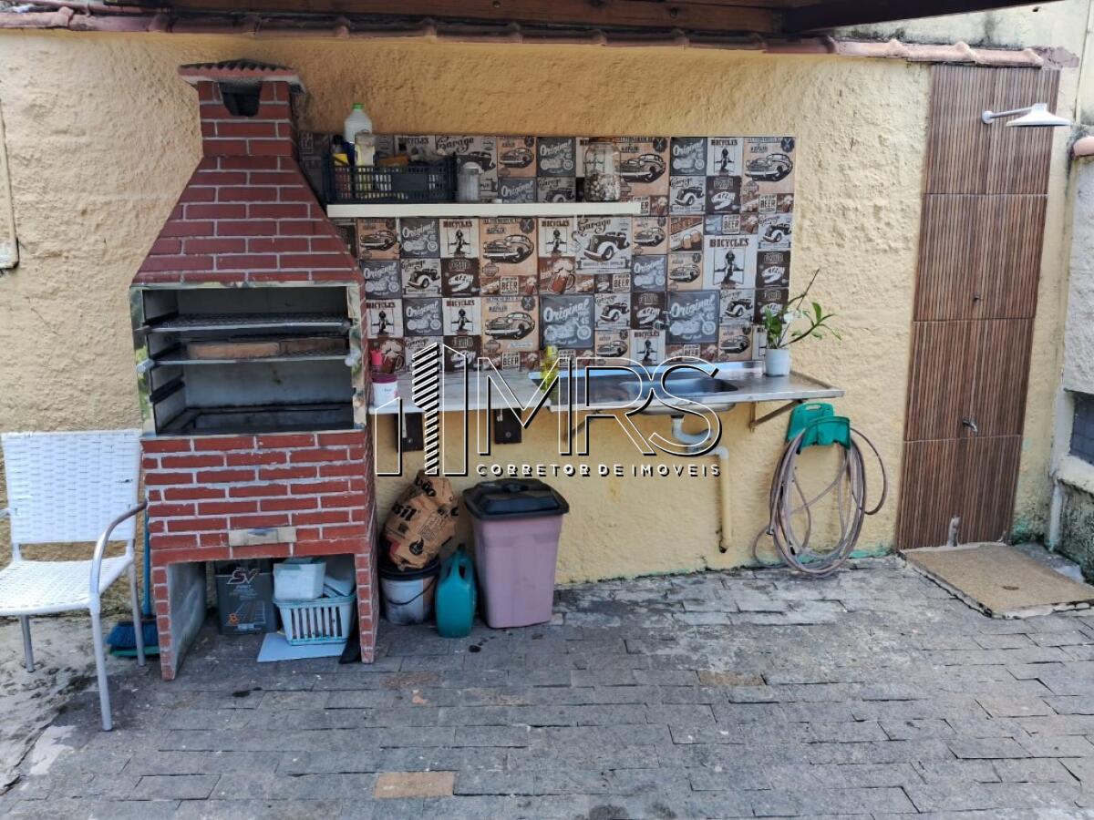 Casa com 4 quartos e 200 m² em Vila Caiçara, Praia Grande