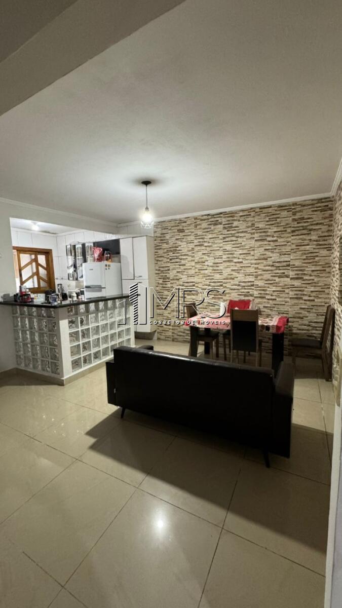 Casa com 3 quartos e 245 m² em Vila Caiçara, Praia Grande