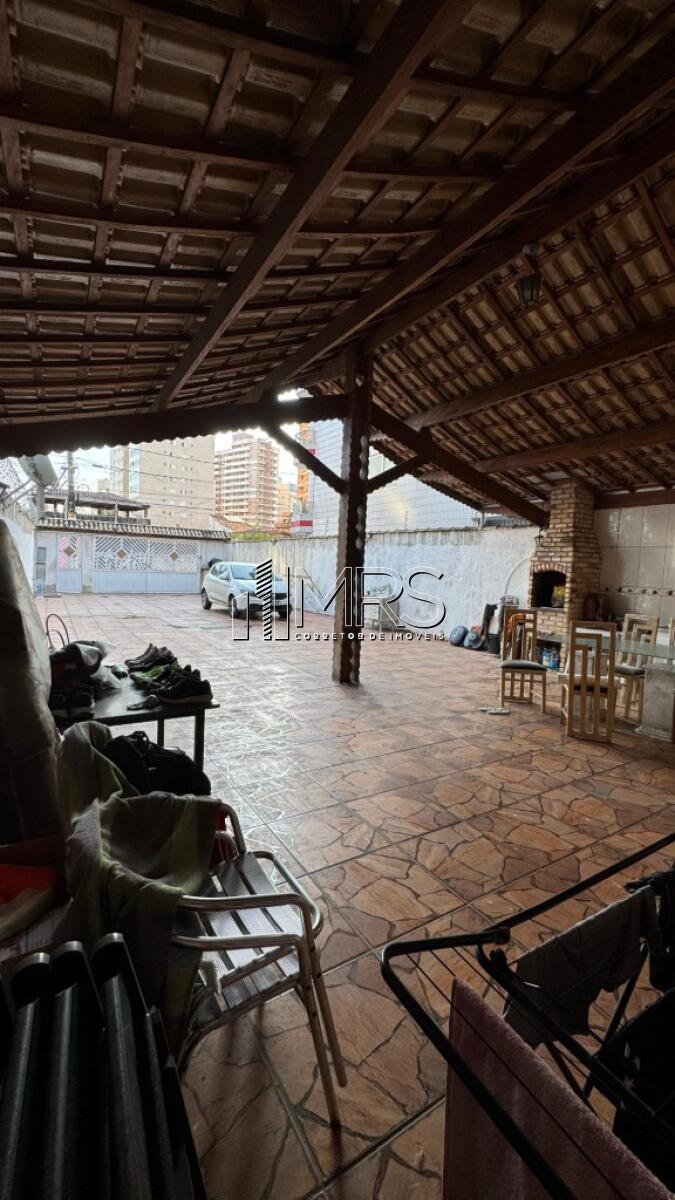 Casa com 3 quartos e 245 m² em Vila Caiçara, Praia Grande