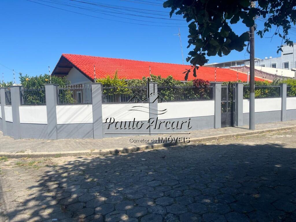 Casa com 4 quartos e 100 m² em Balneário Cascais, Mongaguá