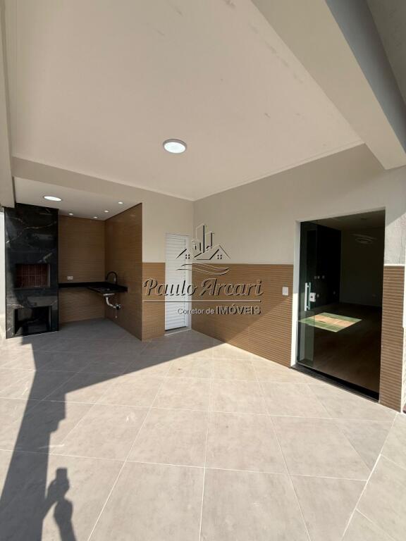 Casa com 3 quartos e 119 m² em Balneário Cascais, Mongaguá