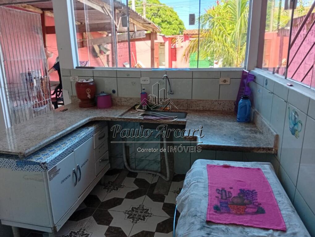 Casa com 2 quartos e 71 m² em Balneário Cascais, Mongaguá