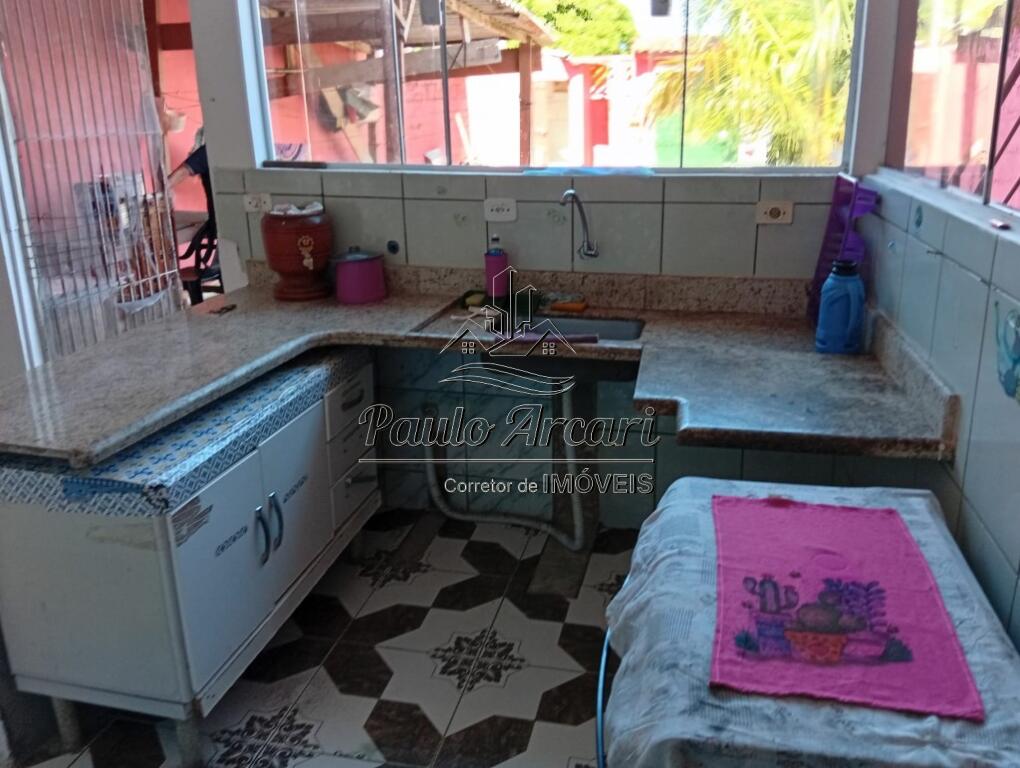 Casa com 2 quartos e 71 m² em Balneário Cascais, Mongaguá