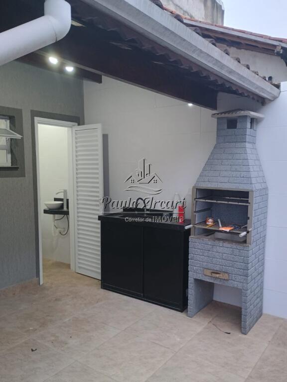 Casa com 2 quartos e 105 m² em Balneário Cascais, Mongaguá