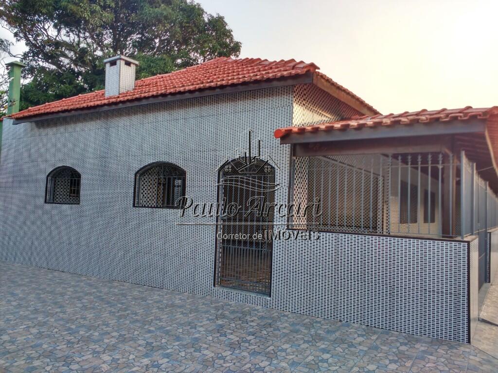 Casa com 2 quartos e 141 m² em Balneário Cascais, Mongaguá