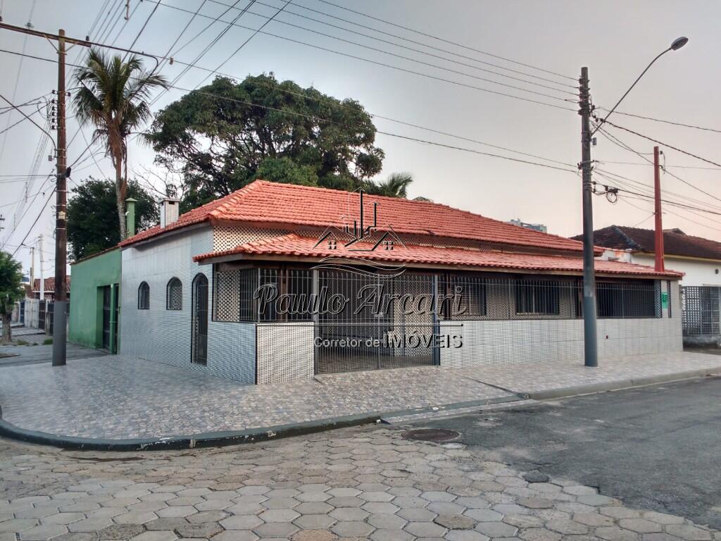 Casa com 2 quartos e 141 m² em Balneário Cascais, Mongaguá