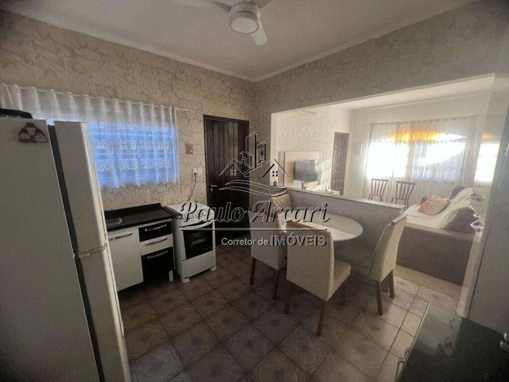Casa com 2 quartos e 74 m² em Balneário Cascais, Mongaguá