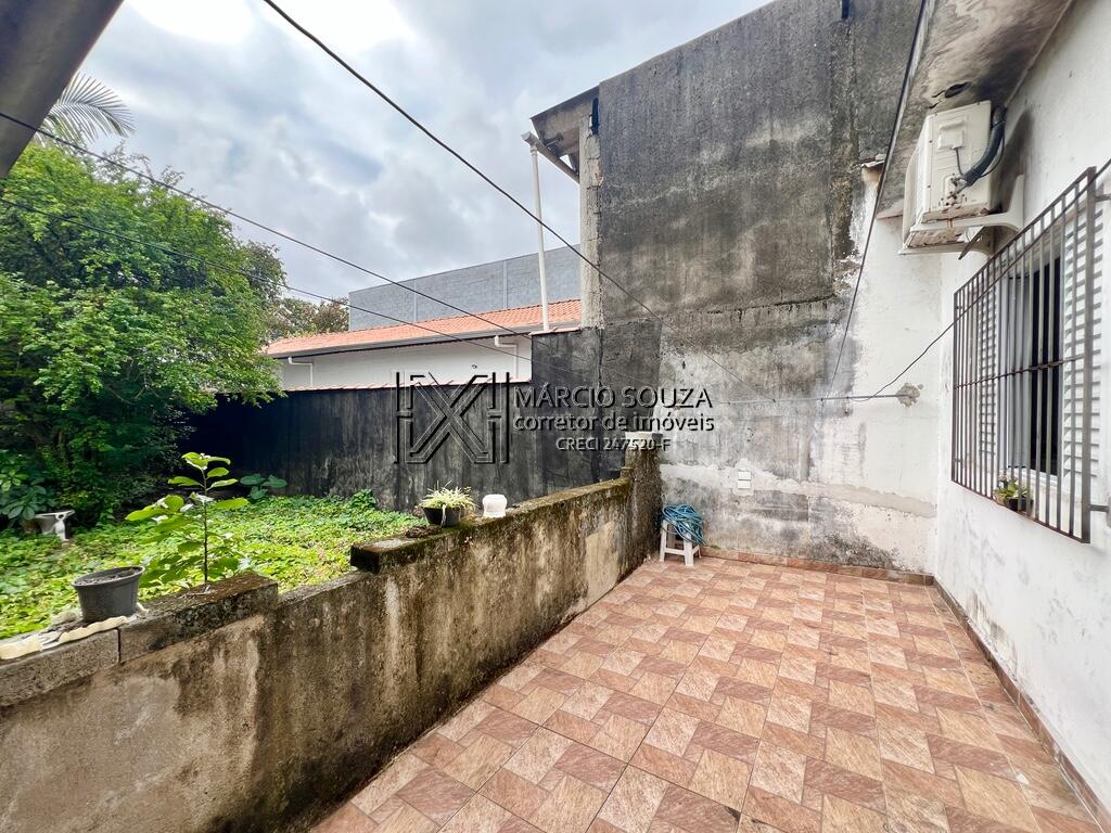 Terreno com 67 m² em Boqueirão, Praia Grande