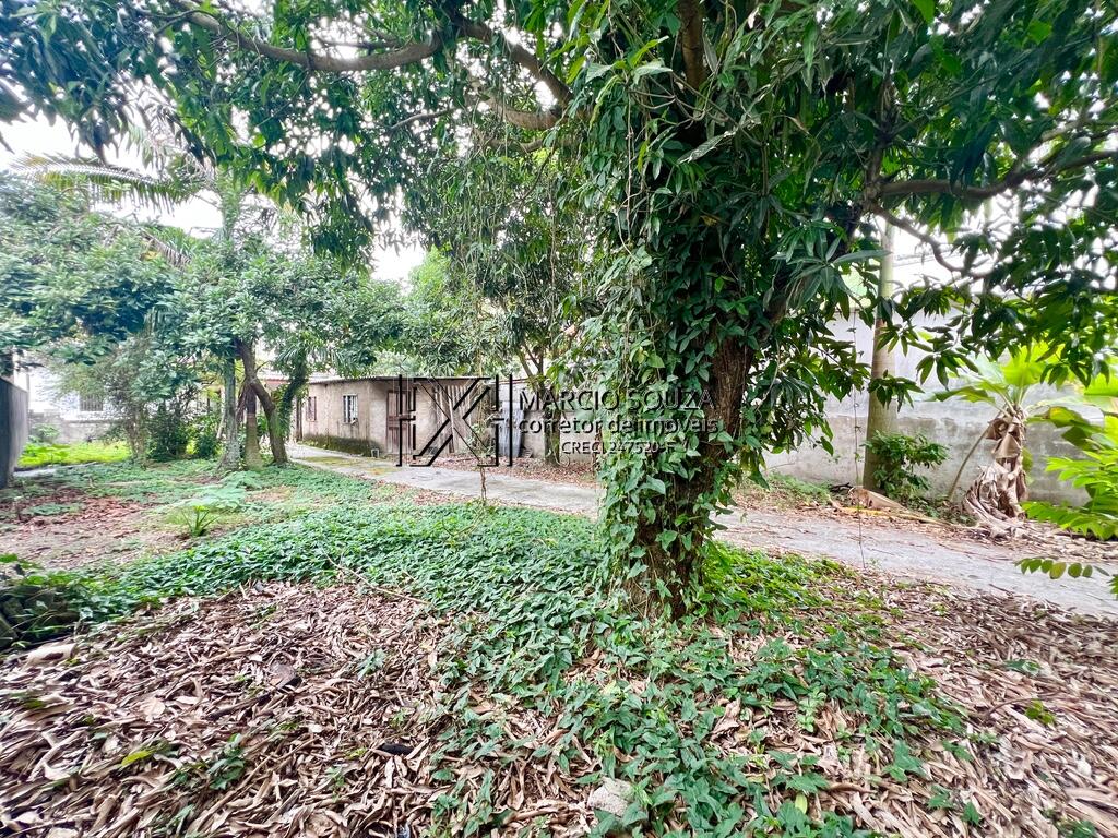 Terreno com 67 m² em Boqueirão, Praia Grande