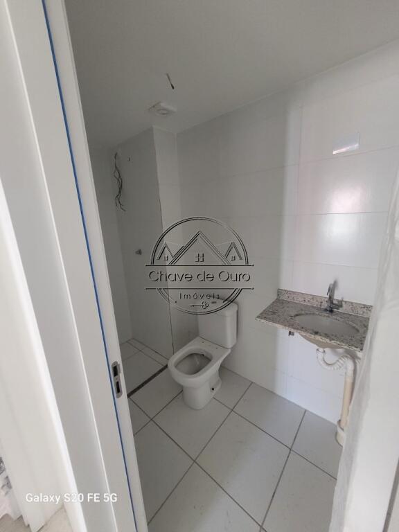 Apartamento com 2 quartos e 74 m² em Aviação, Praia Grande