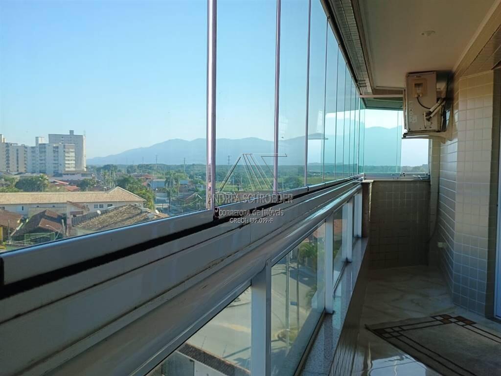 Apartamento com 2 quartos e 70 m² em Vila Caiçara, Praia Grande