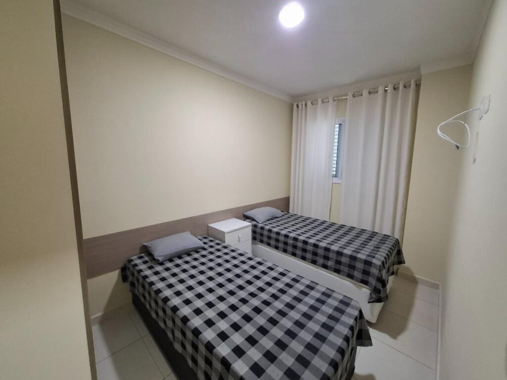 Apartamento com 2 quartos e 70 m² em Vila Caiçara, Praia Grande