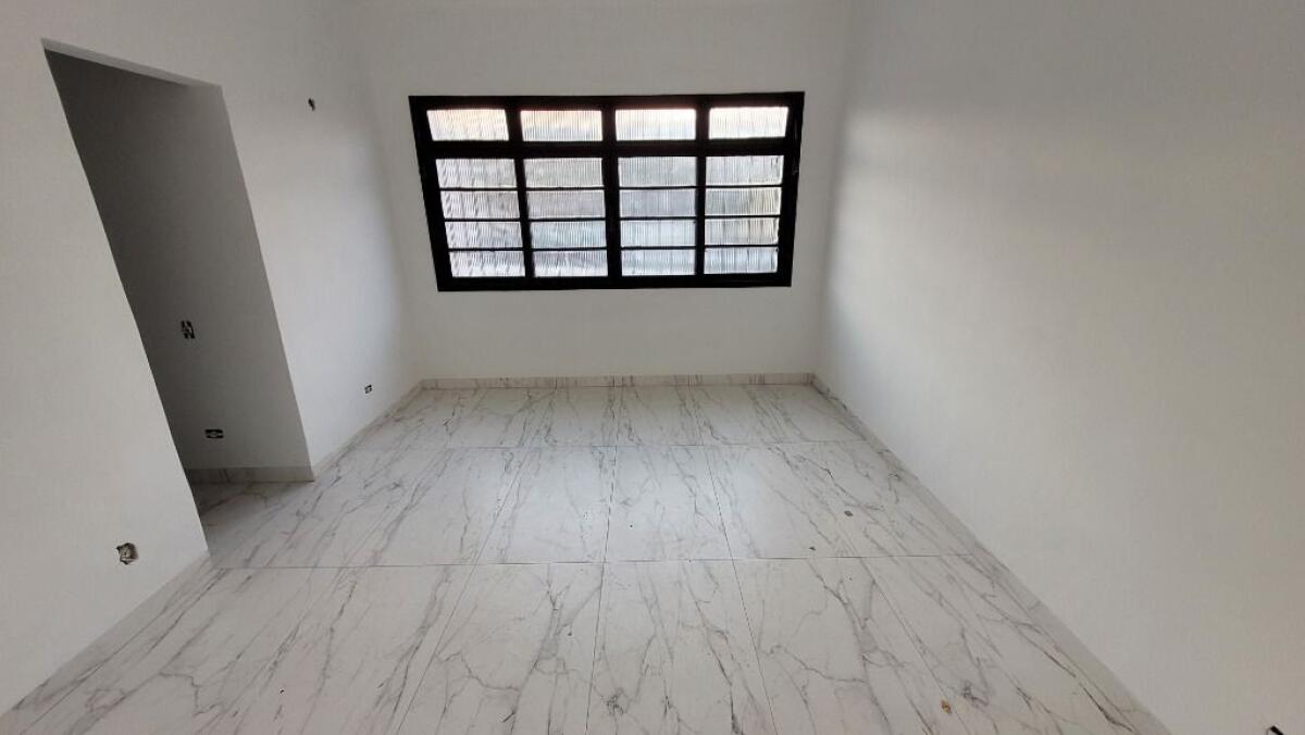 Casa com 2 quartos e 80 m² em Vila Caiçara, Praia Grande