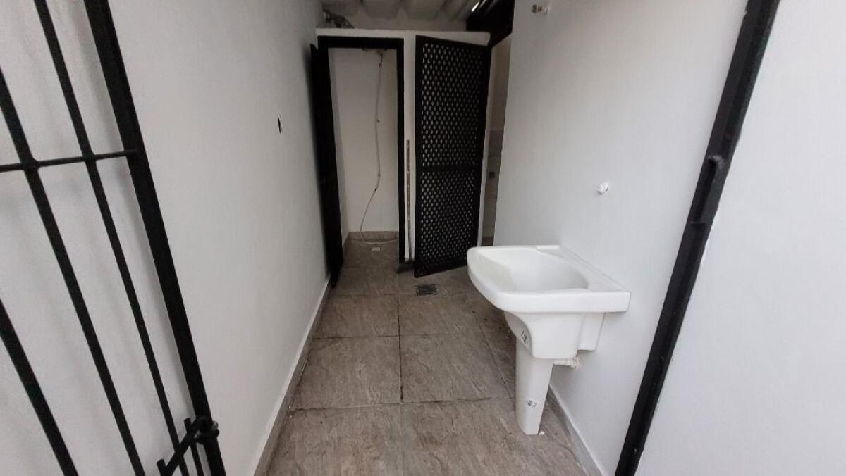 Casa com 2 quartos e 80 m² em Vila Caiçara, Praia Grande