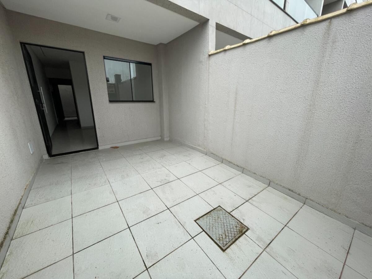 Casa com 3 quartos e 98 m² em Vila Caiçara, Praia Grande