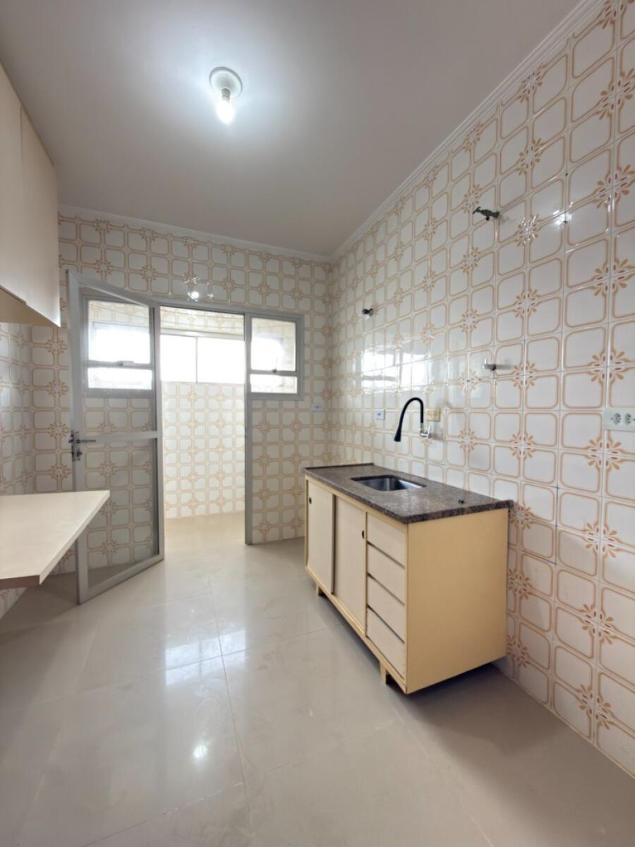 Apartamento com 2 quartos e 64 m² em Flórida, Praia Grande