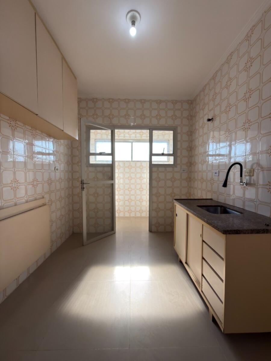 Apartamento com 2 quartos e 64 m² em Flórida, Praia Grande
