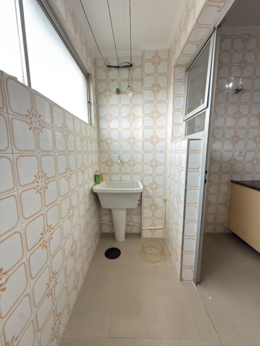 Apartamento com 2 quartos e 64 m² em Flórida, Praia Grande