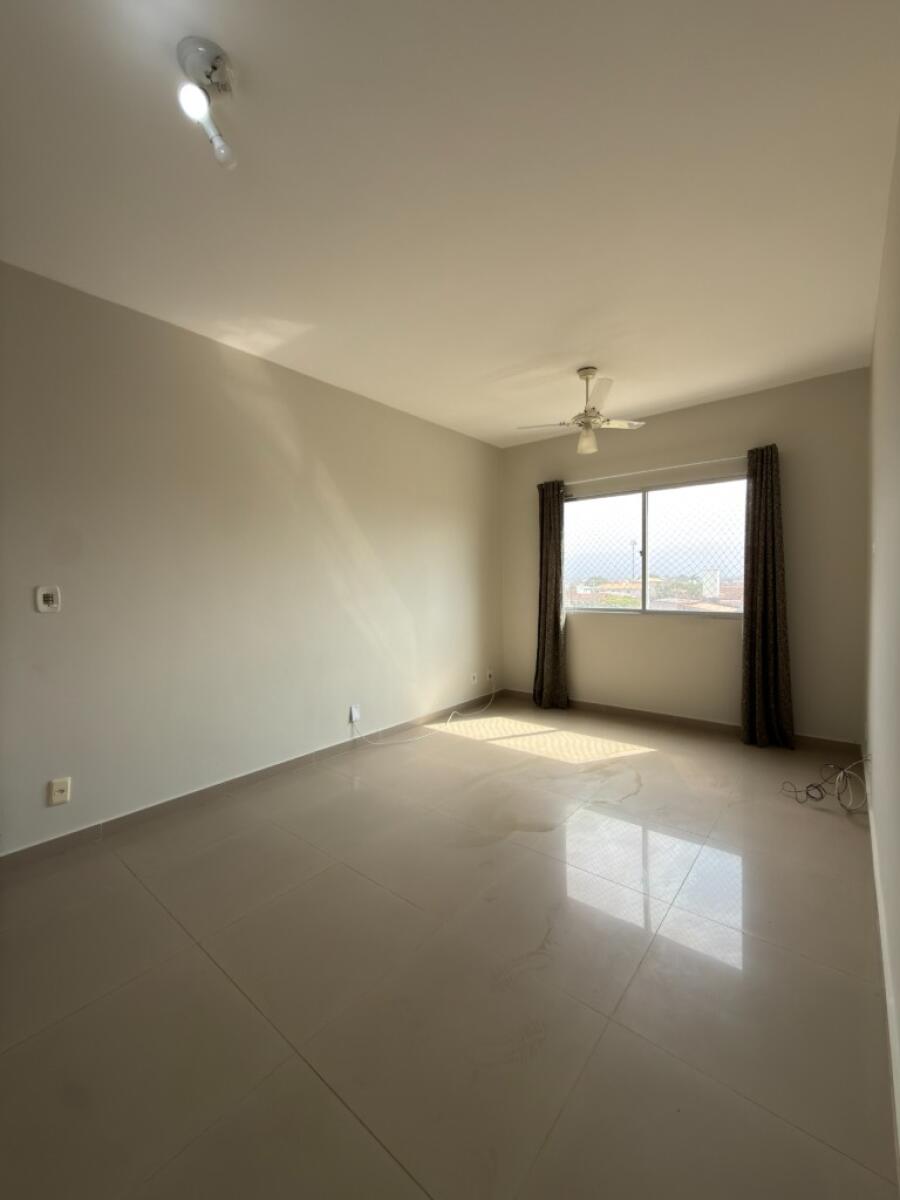 Apartamento com 2 quartos e 64 m² em Flórida, Praia Grande