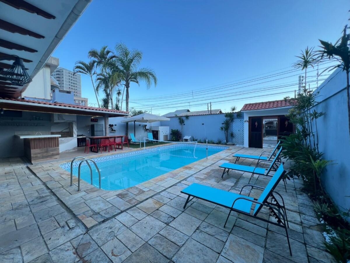 Casa com 4 quartos e 200 m² em Flórida, Praia Grande