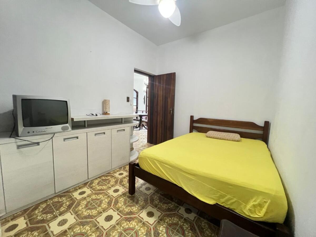 Casa com 4 quartos e 200 m² em Flórida, Praia Grande