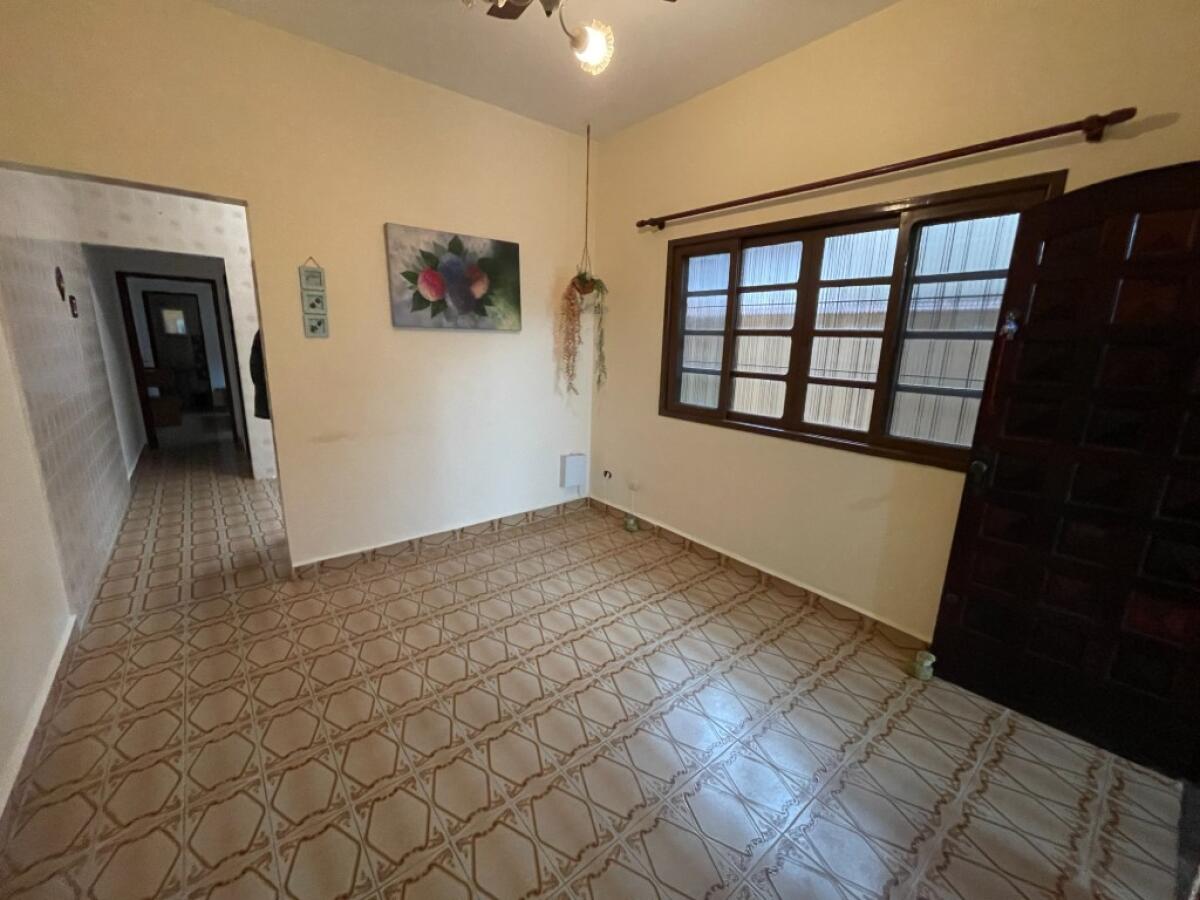 Casa com 3 quartos e 150 m² em Jardim Imperador, Praia Grande