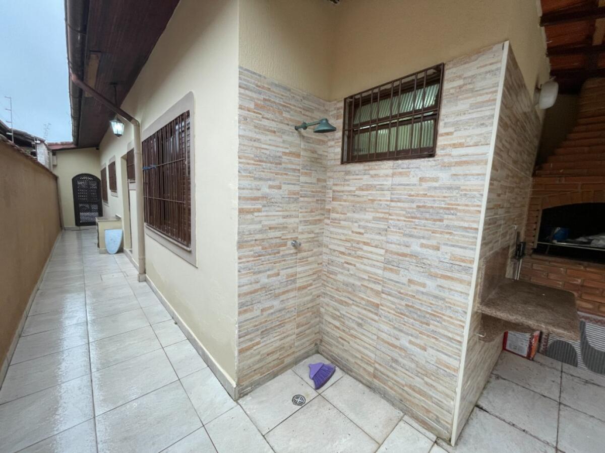Casa com 3 quartos e 150 m² em Jardim Imperador, Praia Grande