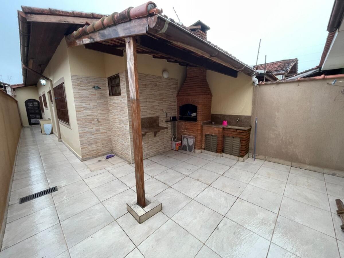 Casa com 3 quartos e 150 m² em Jardim Imperador, Praia Grande