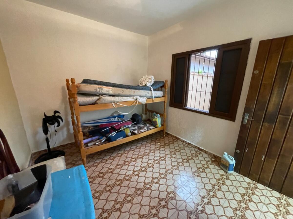 Casa com 3 quartos e 150 m² em Jardim Imperador, Praia Grande