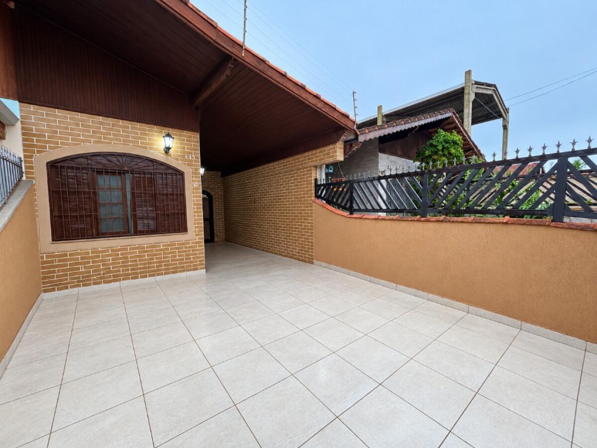 Casa com 3 quartos e 150 m² em Jardim Imperador, Praia Grande