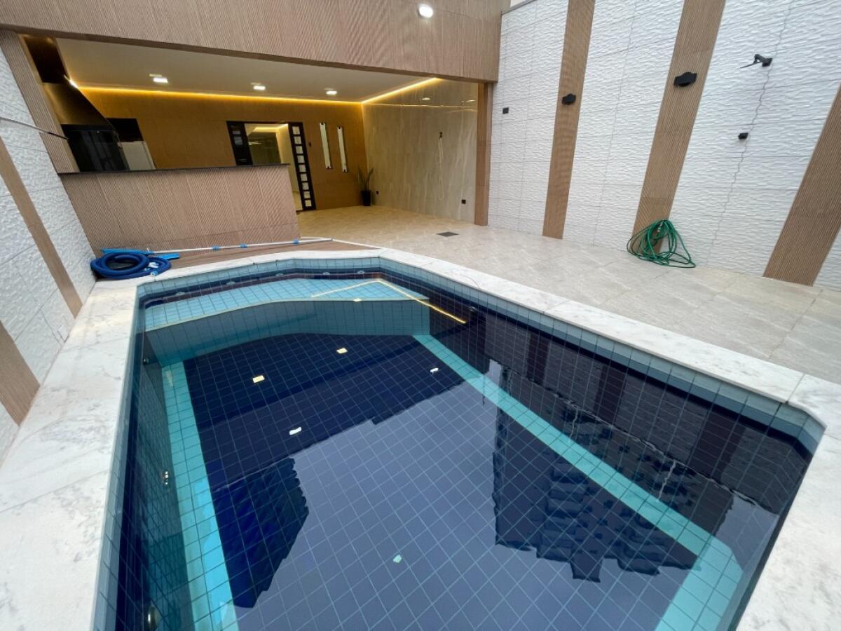 Casa com 4 quartos e 220 m² em Vila Caiçara, Praia Grande