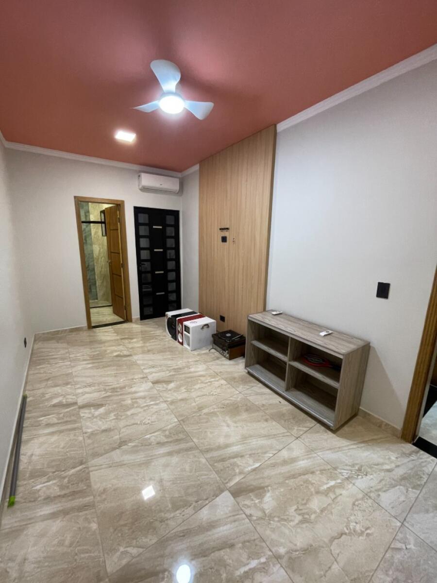 Casa com 4 quartos e 220 m² em Vila Caiçara, Praia Grande