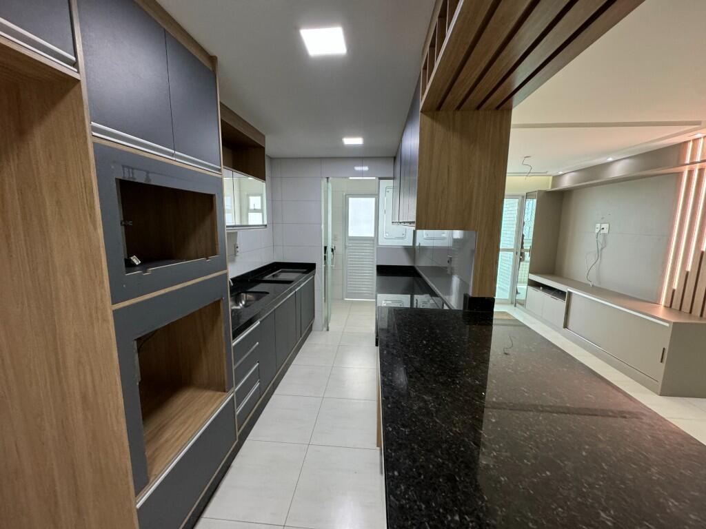Apartamento com 2 quartos e 92 m² em Vila Caiçara, Praia Grande