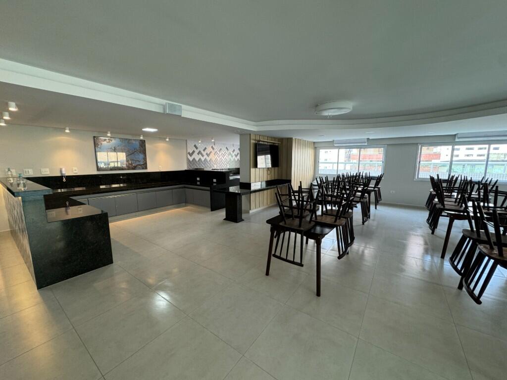 Apartamento com 2 quartos e 92 m² em Vila Caiçara, Praia Grande