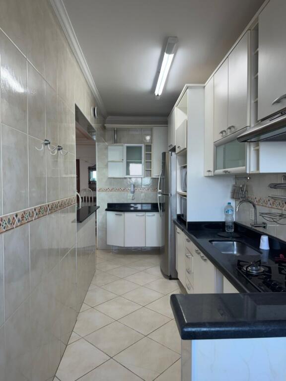 Apartamento com 2 quartos e 70 m² em Vila Caiçara, Praia Grande