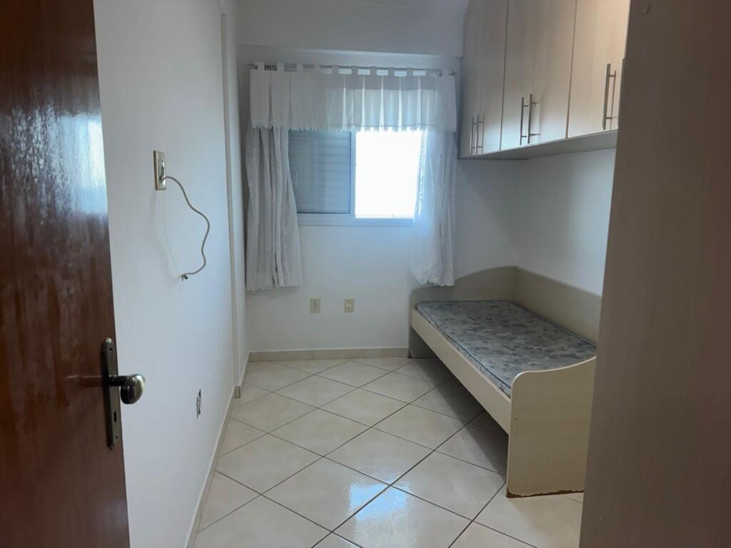 Apartamento com 2 quartos e 70 m² em Vila Caiçara, Praia Grande