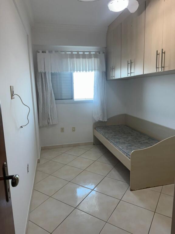 Apartamento com 2 quartos e 70 m² em Vila Caiçara, Praia Grande