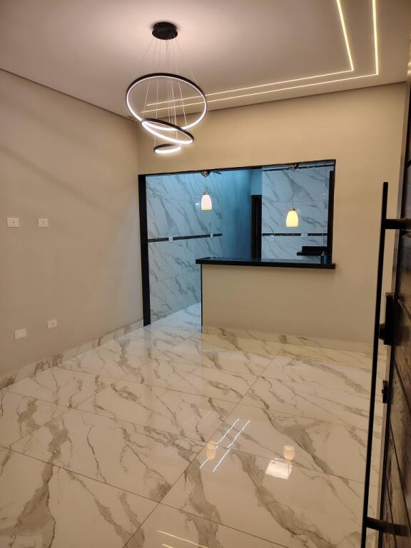 Casa com 2 quartos e 88 m² em Vila Caiçara, Praia Grande