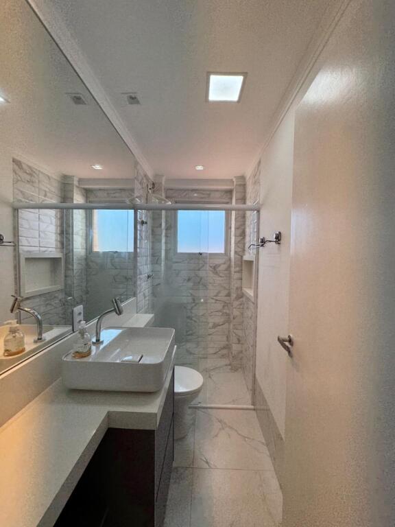 Apartamento com 2 quartos e 73 m² em Vila Caiçara, Praia Grande