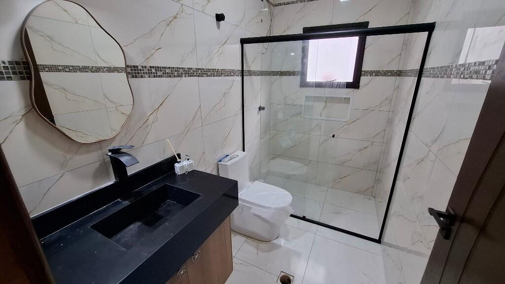 Casa com 3 quartos e 157 m² em Vila Caiçara, Praia Grande