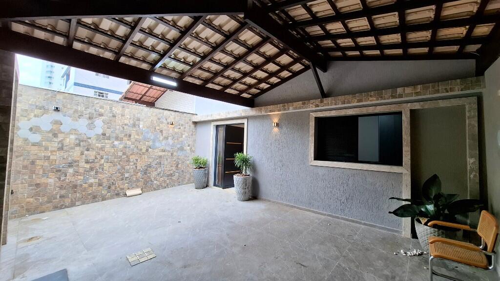 Casa com 3 quartos e 157 m² em Vila Caiçara, Praia Grande