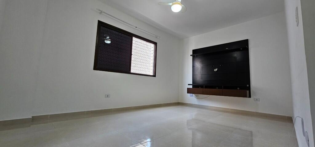Apartamento com 2 quartos e 70 m² em Vila Caiçara, Praia Grande