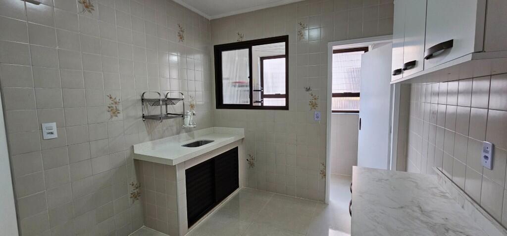 Apartamento com 2 quartos e 70 m² em Vila Caiçara, Praia Grande