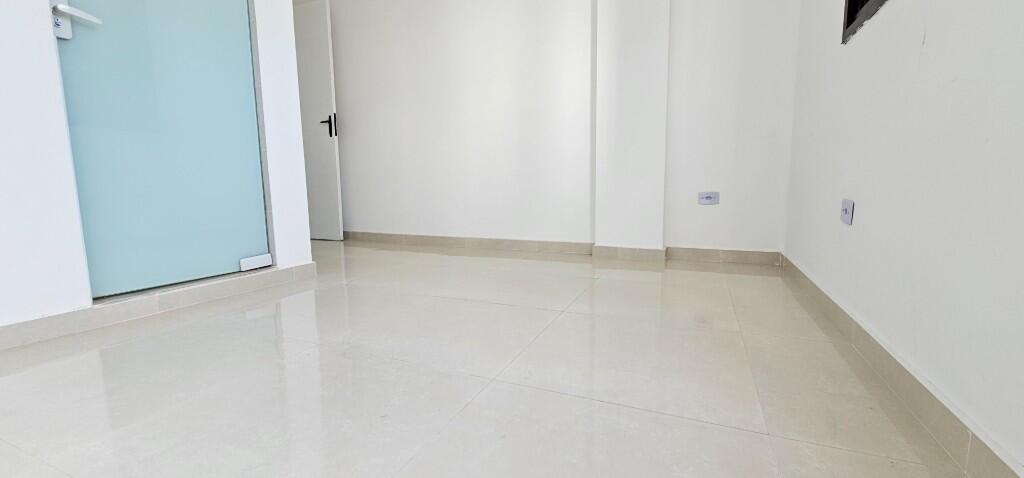 Apartamento com 2 quartos e 70 m² em Vila Caiçara, Praia Grande