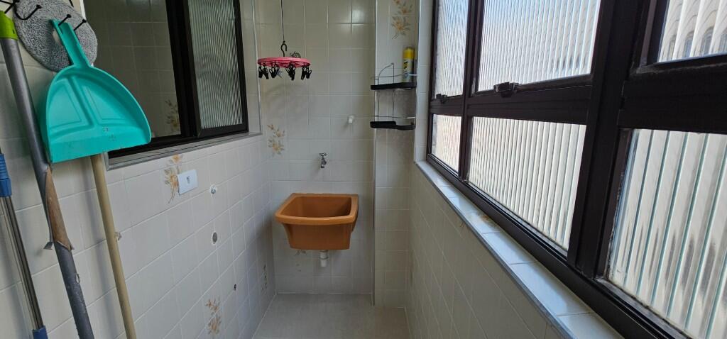 Apartamento com 2 quartos e 70 m² em Vila Caiçara, Praia Grande