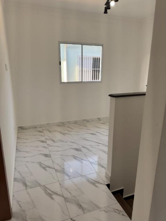 Casa com 2 quartos e 47 m² em Vila Caiçara, Praia Grande