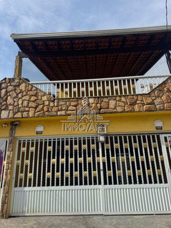 Casa com 3 quartos e 173 m² em Vila Tupi, Praia Grande