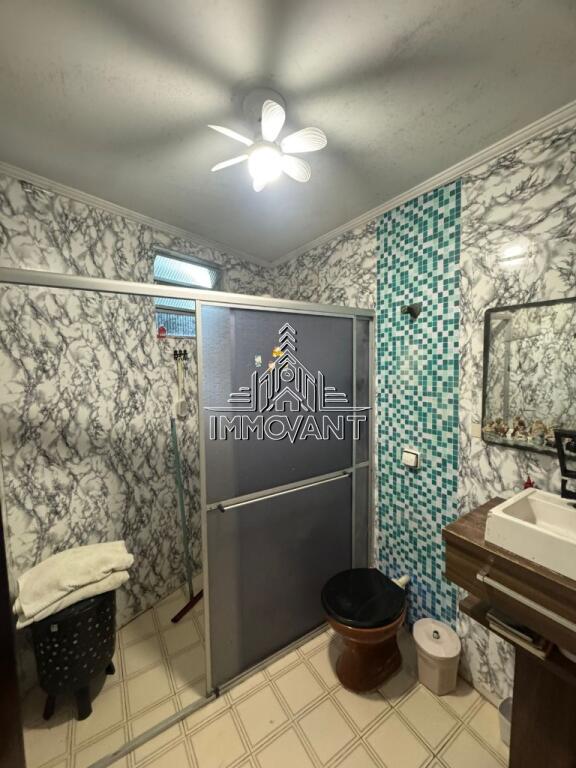 Apartamento com 3 quartos e 85 m² em Vila Tupi, Praia Grande