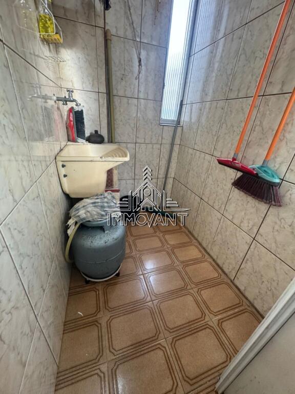 Apartamento com 2 quartos e 81 m² em Vila Tupi, Praia Grande